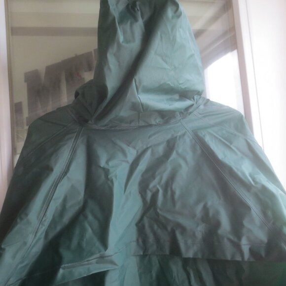 Brand New Stearns Raincoat Rain Jacket - Size XXL (Men's). - Picture 12 of 14